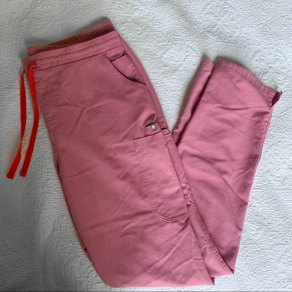 FIGS Yola Chalk Pink Large Tall